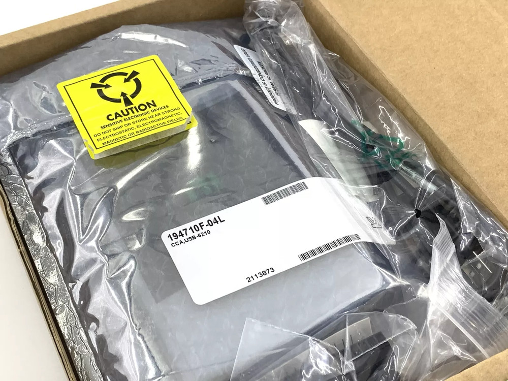 NI USB-6210 779675-01 Multifunction Data Acquisition Device