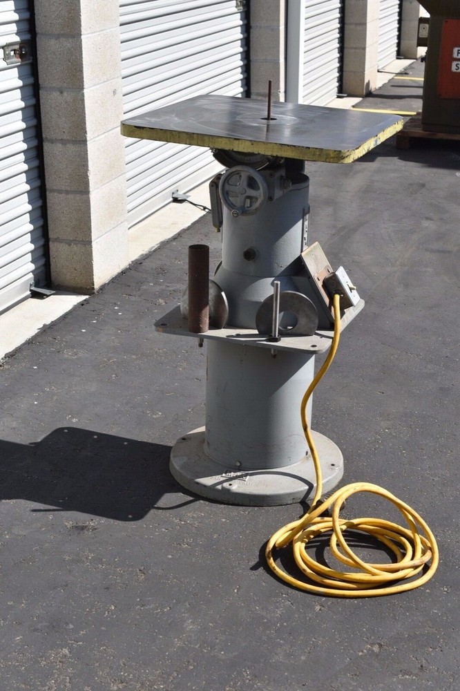 Max Spindle Sander