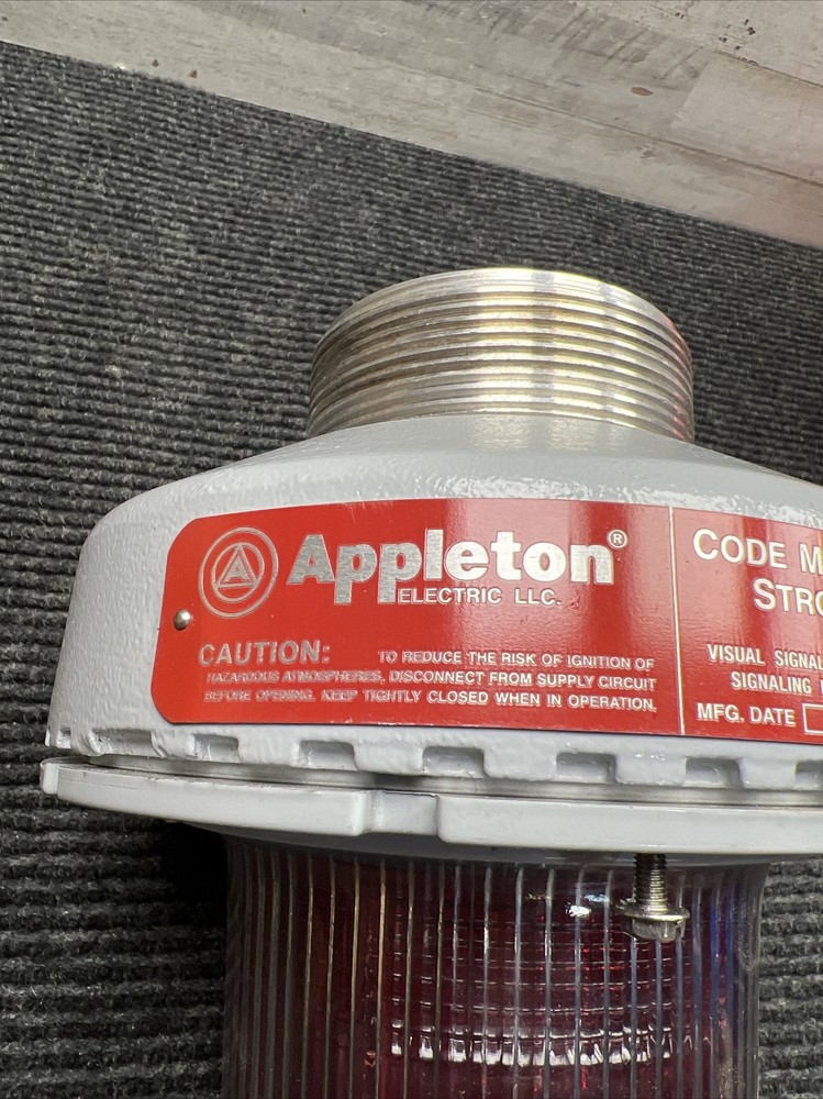 NOS Appleton Code Master Strobe Fixture 120v CSST120ACRE