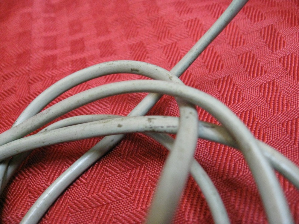 Hewlett Packard HP 15406A Clock Probe cable gold 15 pin plug