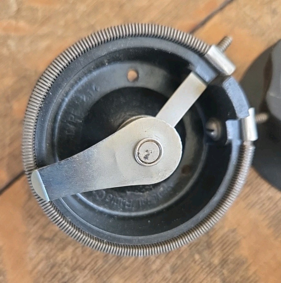 Vintage Lot Of Radio Tuning Condensers, Rheostats, Knobs Etc. Early Radios