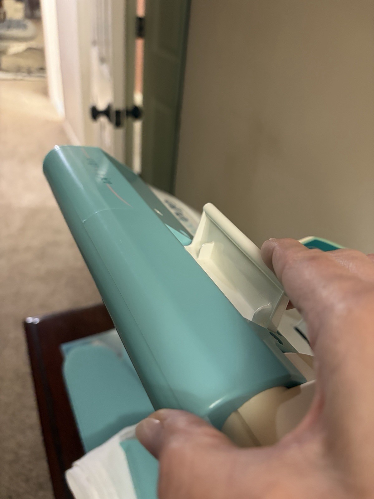 Elnapress Opal Professional Finish Swiss Ironing/Presser in Very Good Condition