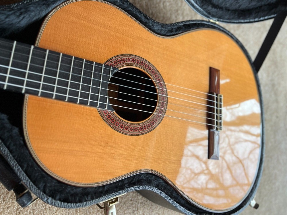 Alhambra 7P  Classical Guitar (from Spain) with Hardshell Case