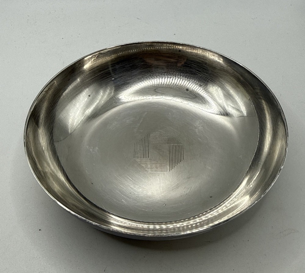 REED AND BARTON SILVERPLATE COIN DISH ASHTRAY WITH CHASE BANK LOGO