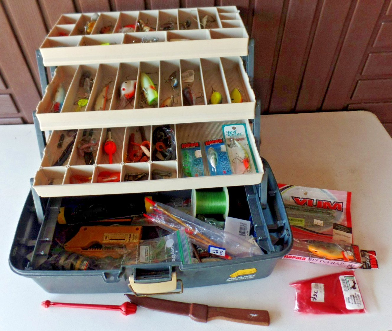 Vnt. Plano 3 tier TACKLE BOX FULL vintage Lures fishing supplies fillet knife
