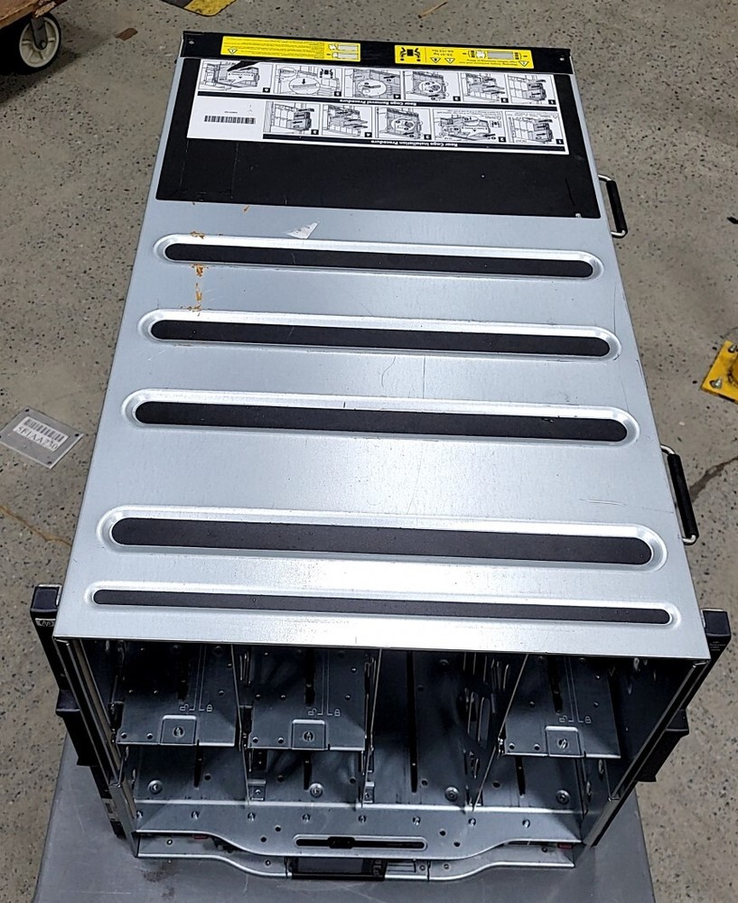 HP AD361C BladeSystem C7000 Blade Server Enclosure SEE NOTES