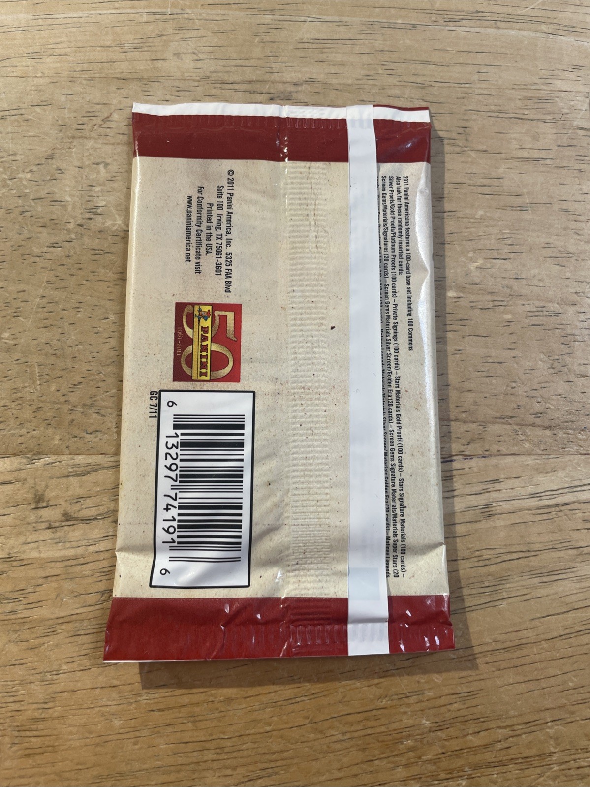 10 Panini Americana Celebrity 2011 Trading Card Sealed Packs - Autographs?