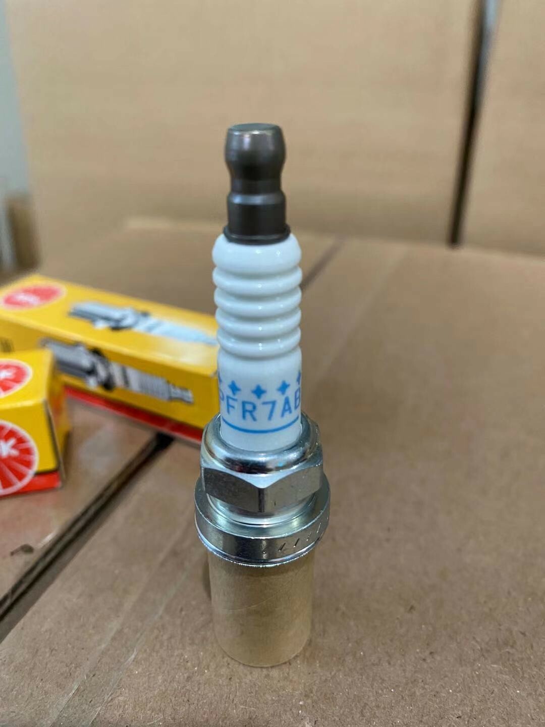 [2-Pack]*SPECIAL*Brand New "Genuine" Skidoo Spark Plug PFR7AB 800 ETEC 415129484