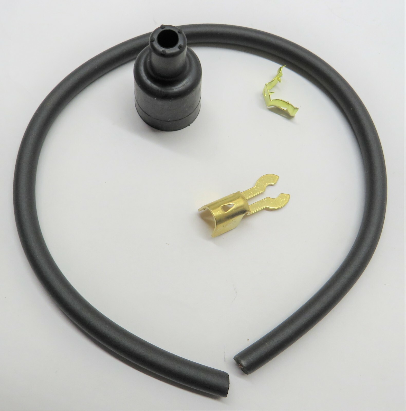 Maytag Gas Engine Motor Model 92 Spark Plug Wire & Ends