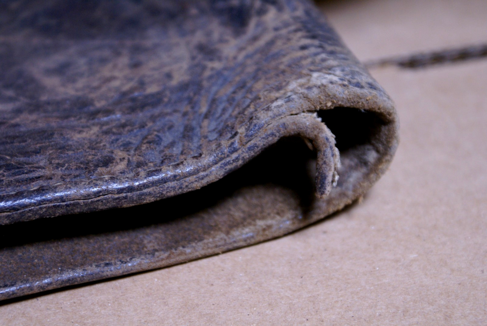 ANTIQUE LEATHER RIFLE or SHOTGUN CASE - ORIGINAL