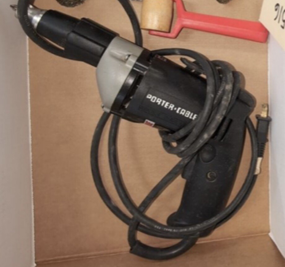 Porter Cable Electronic Drywall Driver Model 2640 HD -variable speed & reversing