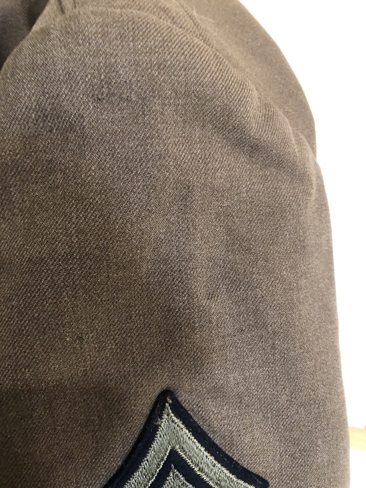 WWII Ike Jacket Honorable Discharge Patch Army Tech Patch