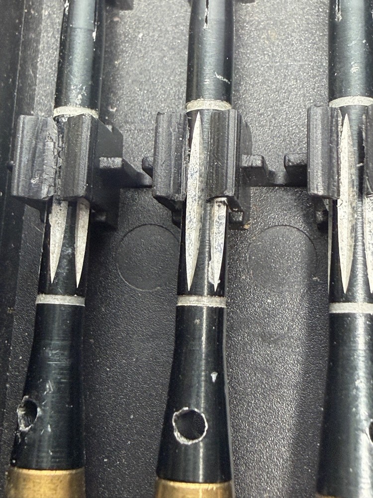 Halex Plastic Tip Darts With Case And Flights