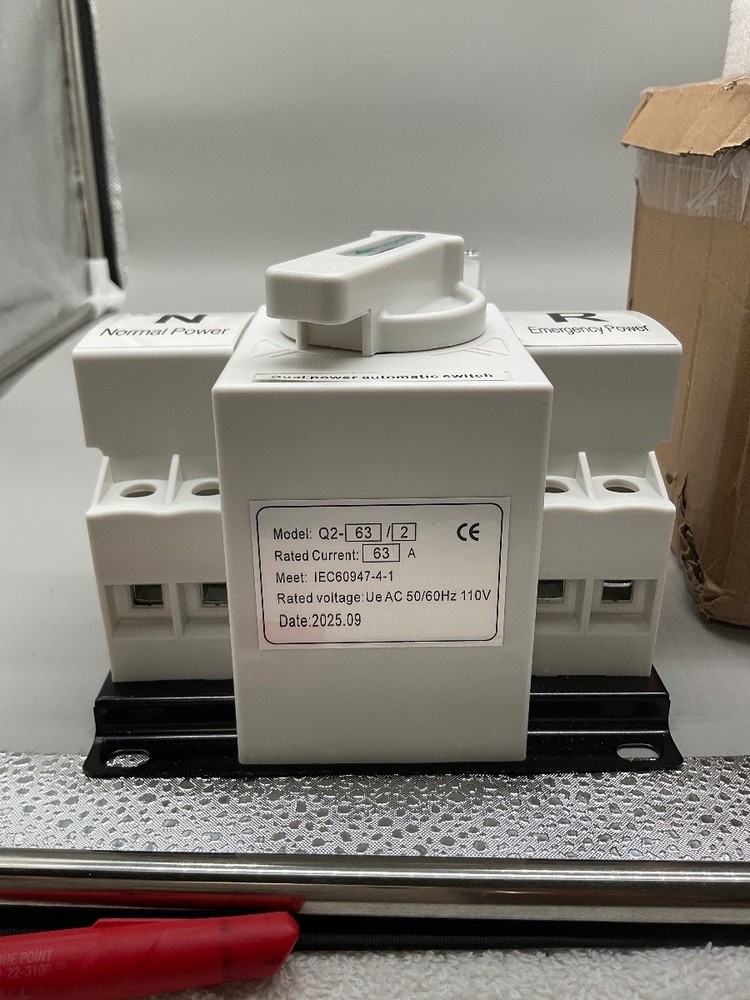 Mini Dual Power Automatic Transfer Switch Q2-63 /2 63A Automatic Transfer Switch