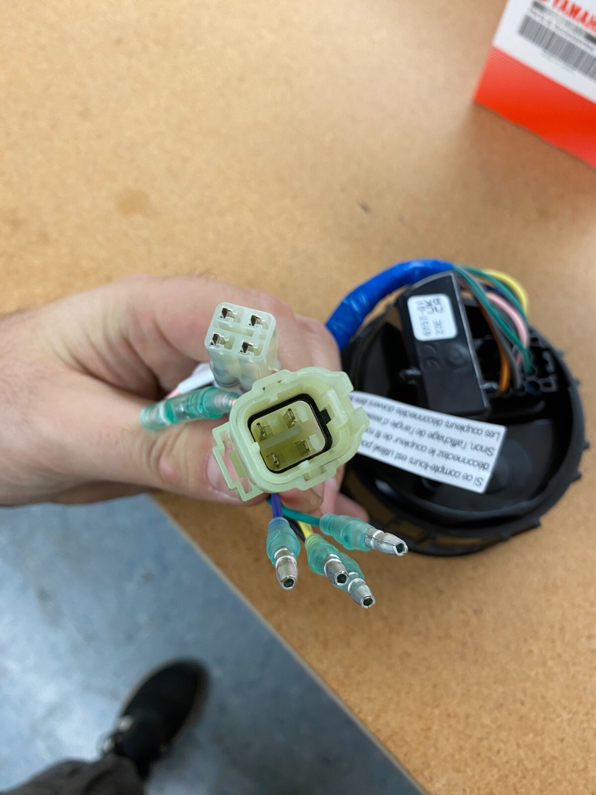 Yamaha Outboard OEM Digital Multi-Function Gauge Tachometer Tach 6Y5-8350T-D1-00