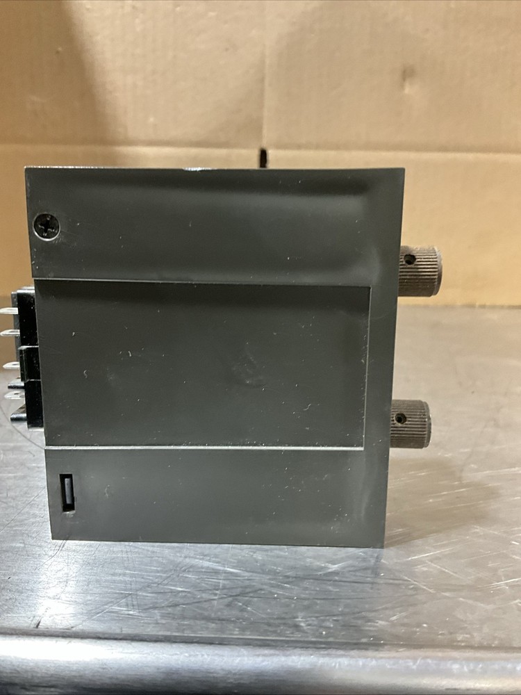 Eagle Signal Controls Miniflex DA1010A3 Timer- USED