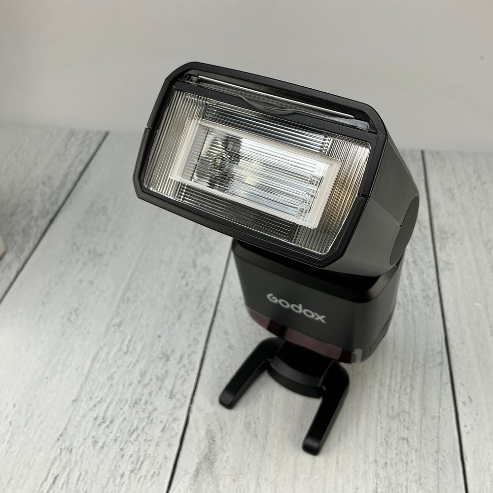 Godox TT520III Flash Box Used Good