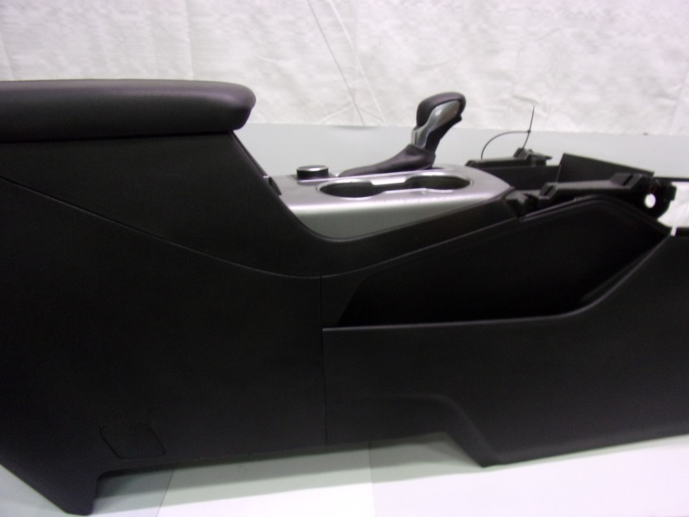 CHEVROLET BLAZER 2019 Front Console floor