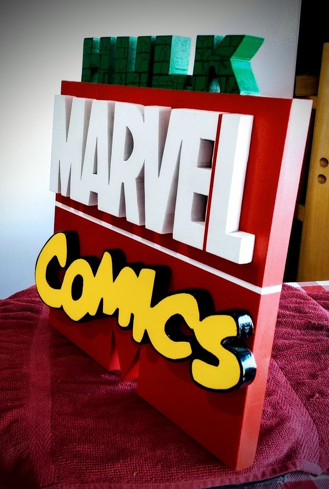 Marvel Comics 3D Wooden Wall Decor Hulk Logo