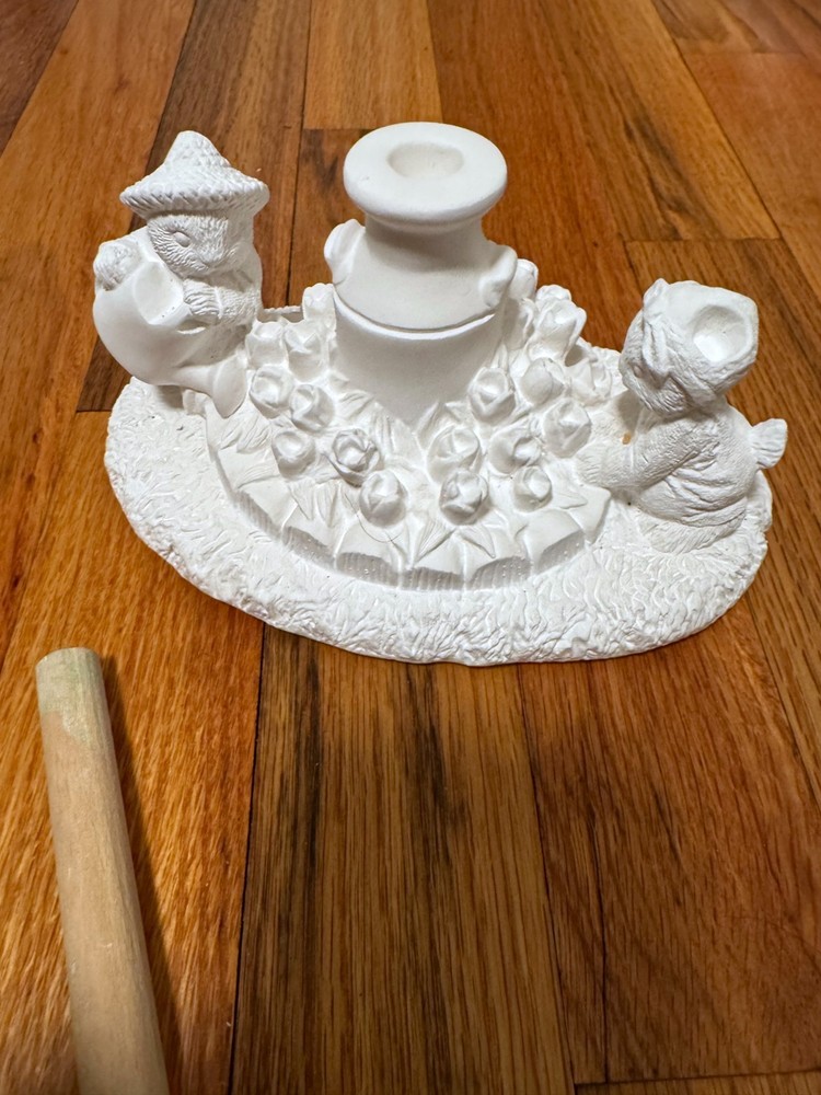 Wee Crafts Spring Spruce-Up Ready To Paint Easter Bunny