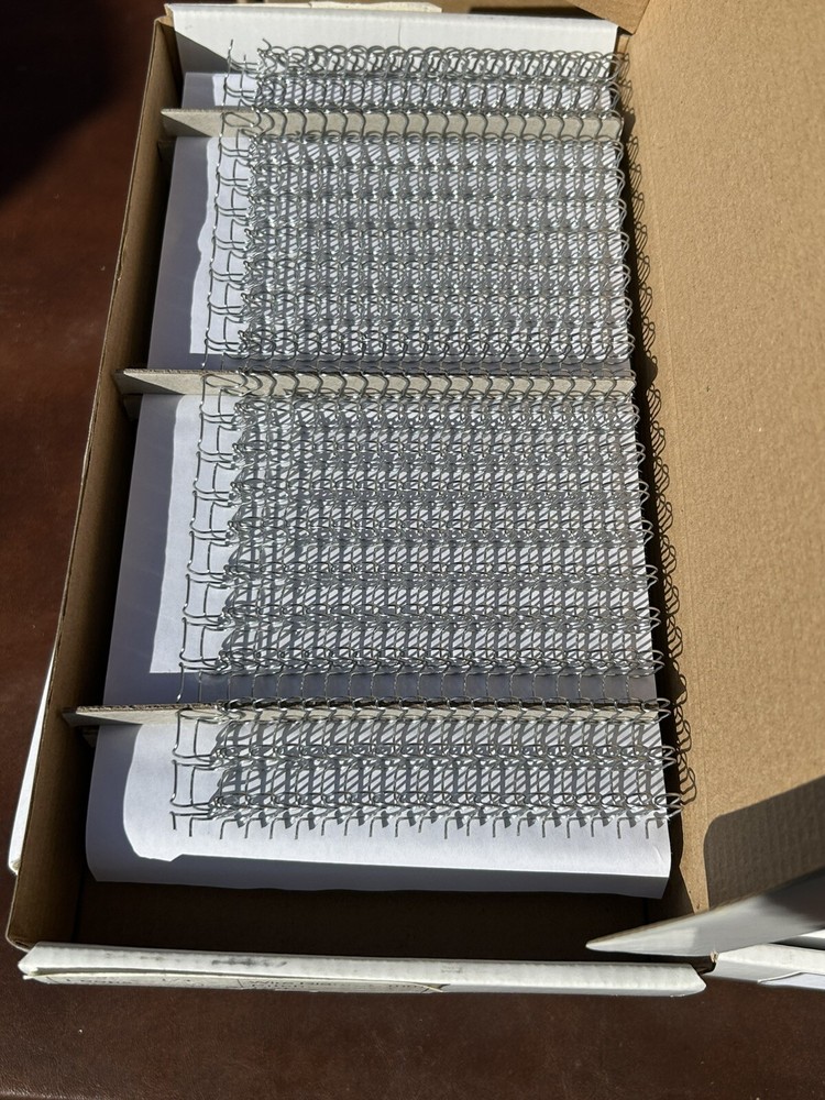 Binding wires various size mostly 9/16 / 14 MM 101-130. 25 ea.