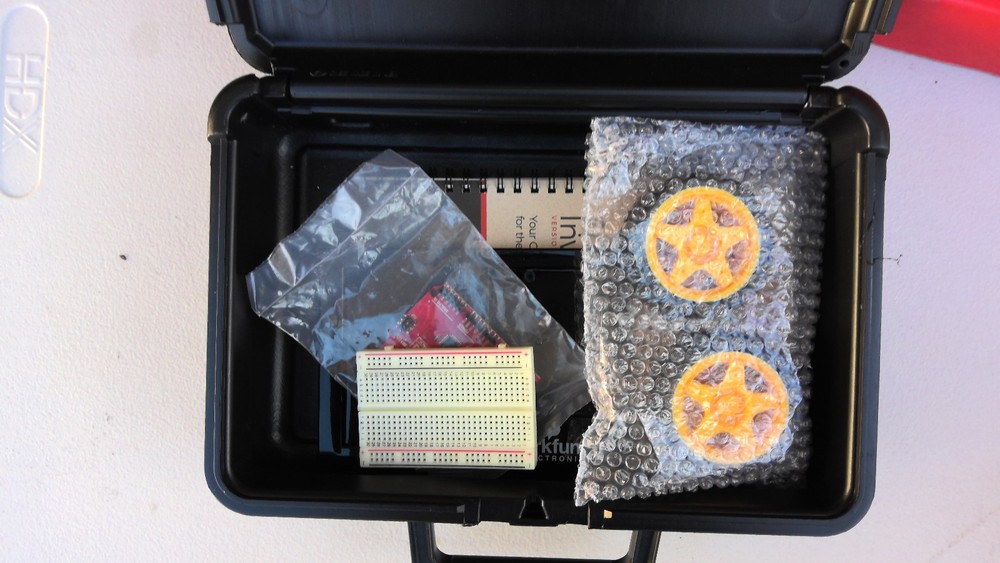 sparkfun inventors kit (only breadboard, aurduino, and wire)