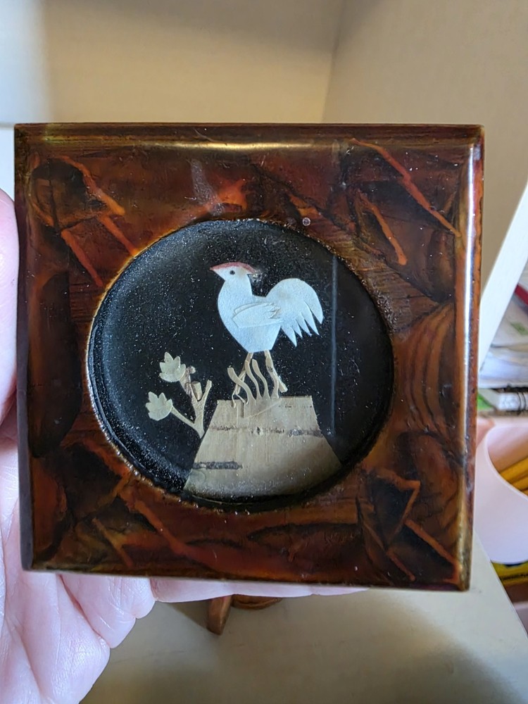 FIVE Piece Chicken / Rooster Decor