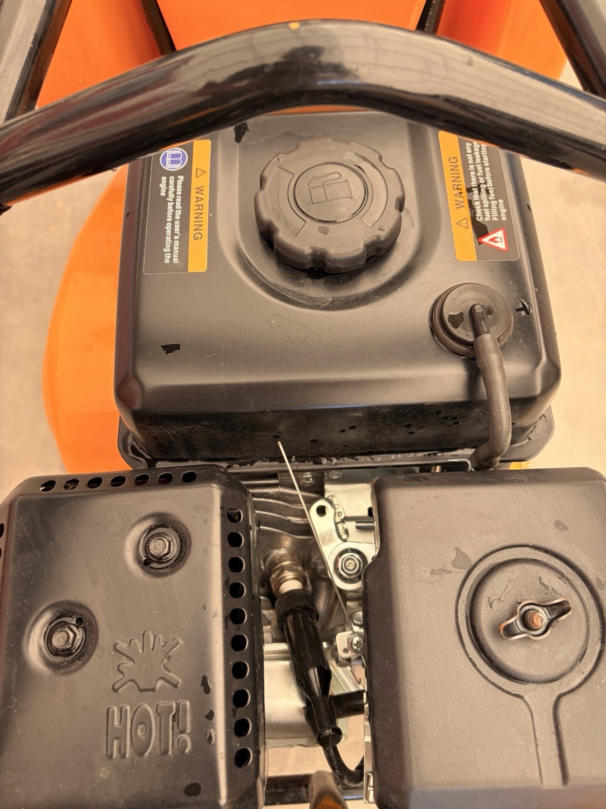 Walk Behind Road Plate Compactor 7.0HP Gas Engine Vibratory Tamper 20"x14" C90T