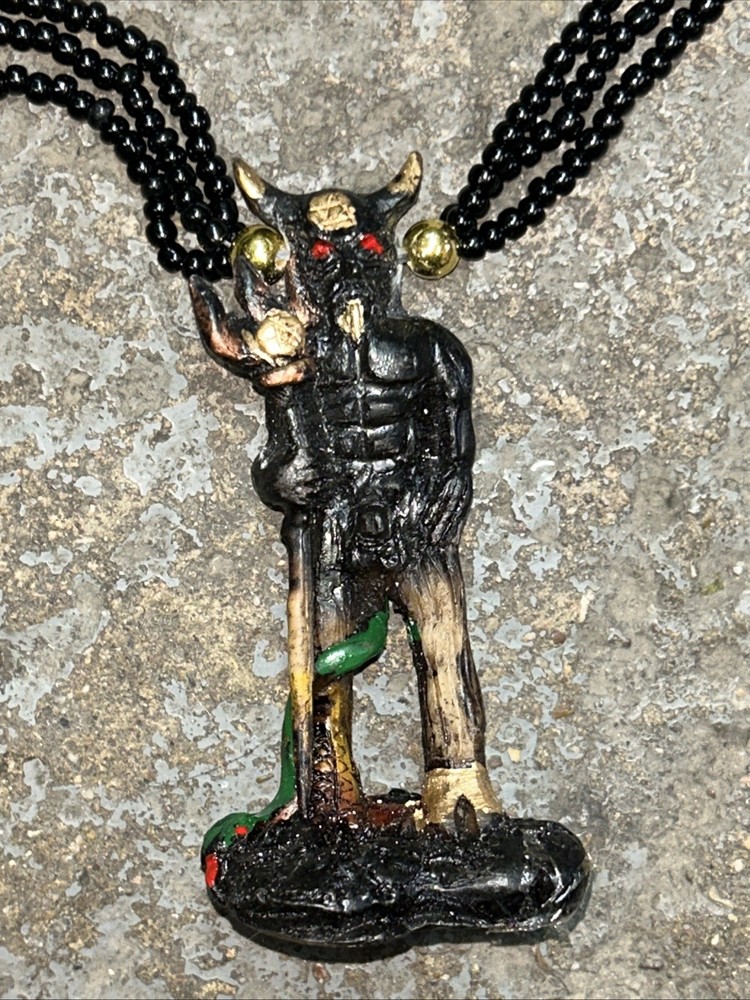 Mazo Del Diablo Negro