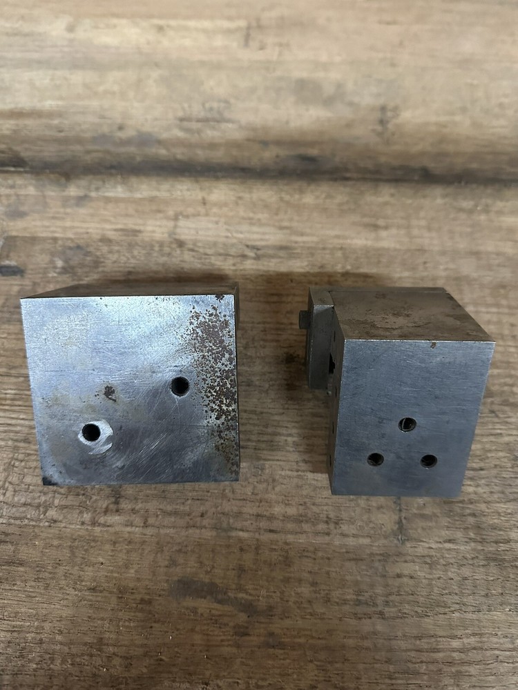 MACHINISTS RIGHT ANGLE STEP BLOCKS, V-BLOCKS