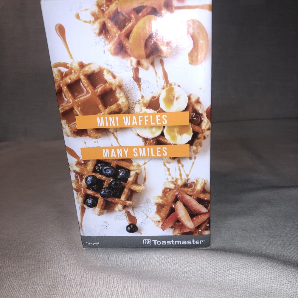 Toastmaster 4" Mini Waffle Maker Nonstick BELGIAN breakfast brunch No UPC
