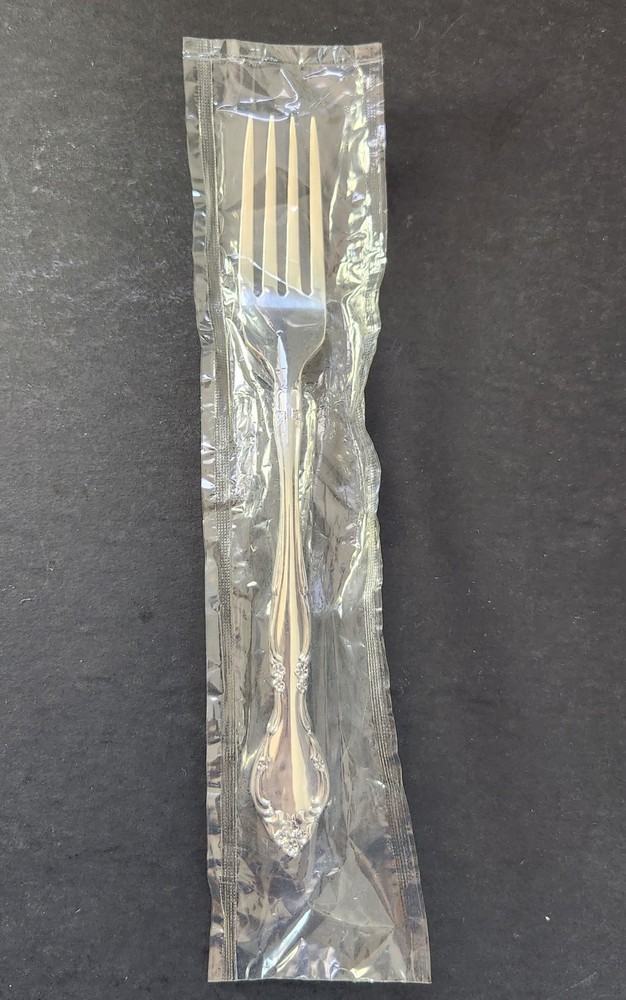 NOS Oneida Community Affection Dinner Fork 7 3/8” Vintage Silver Plated Flatware
