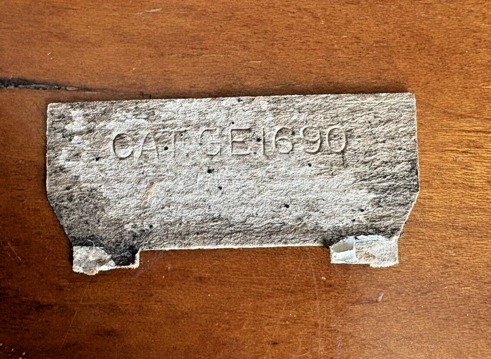 Toggle Light Switch #G E 1690~Early 1900s Antique Ceramic Base & Brass ~It Works