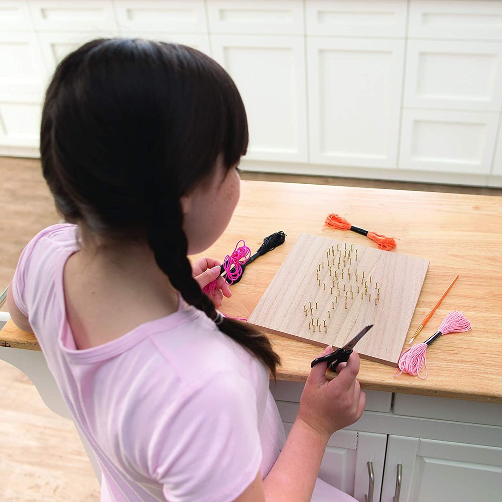 DIY Flamingo String Art Kit (Includes Wood Base, Hardware and String)