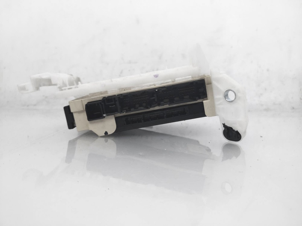 2018 Toyota Camry Multi Plex Network Computer Module Unit 82730-06A80