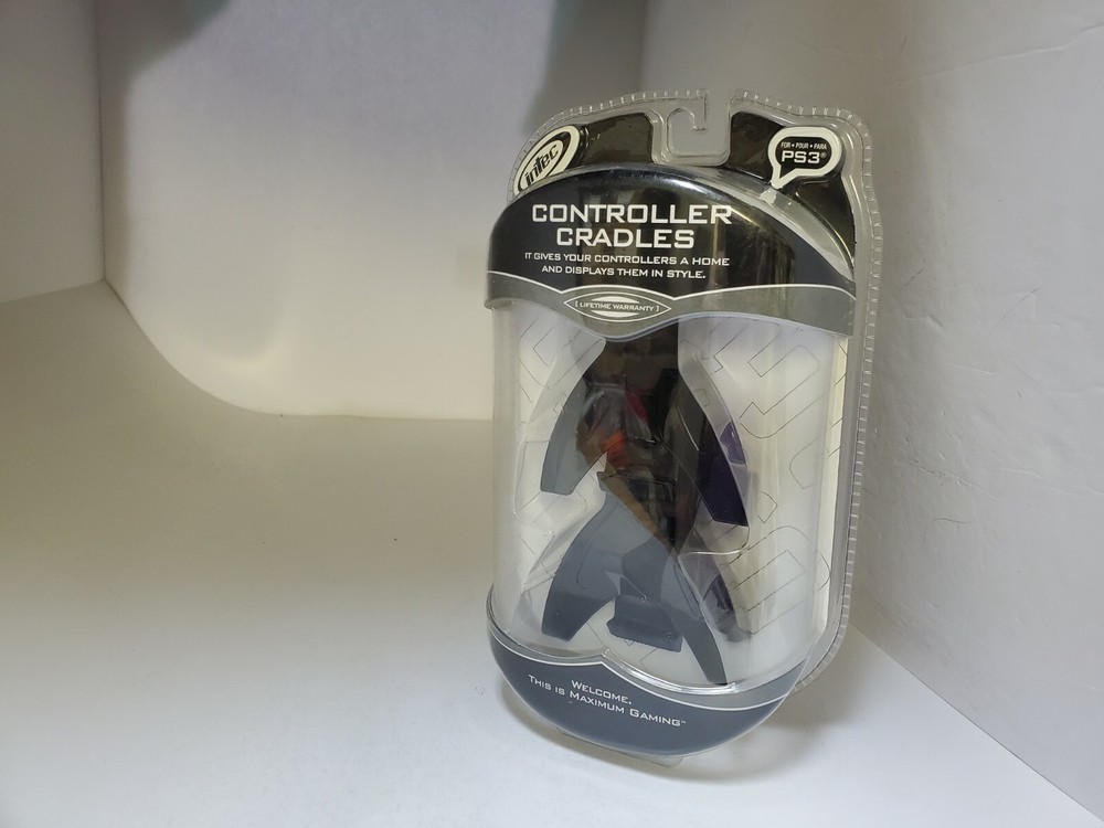 NEW INTEC CONTROLLER CRADLES FOR THE PLAYSTATION 3 PS3  SYSTEM CONSOLE    U13