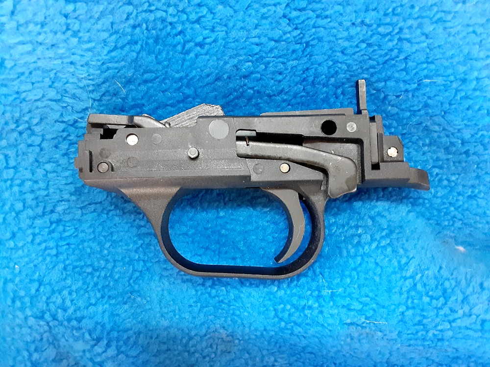 Mossberg 500 410 bore NEW STYLE TRIGGER ASSEMBLY