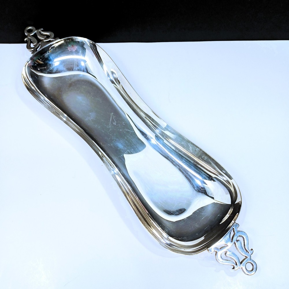 Sheffield Silverplate Handled Bread Tray Serving Dish Made in USA rounded oblong