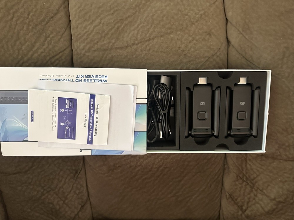 WIRELESS HD TRANSMITTERRECEIVER KIT[ 1 xTransmitter 2xReceiver