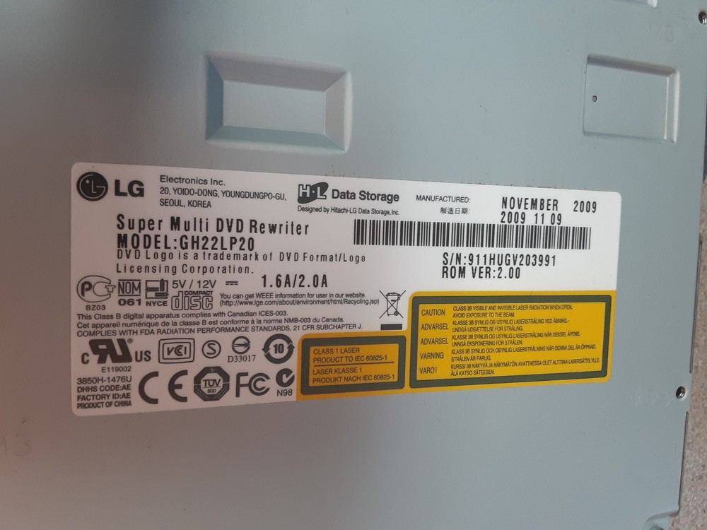 LG GH22NP20 IDE Super Multi DVD Rewriter