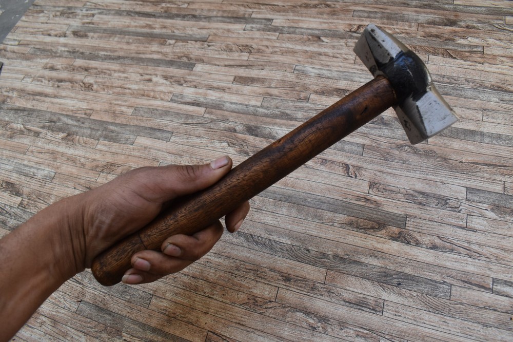 Nice Iron Blacksmith Hammer Silversmith Carpentry Work Square Head Hammer Tool