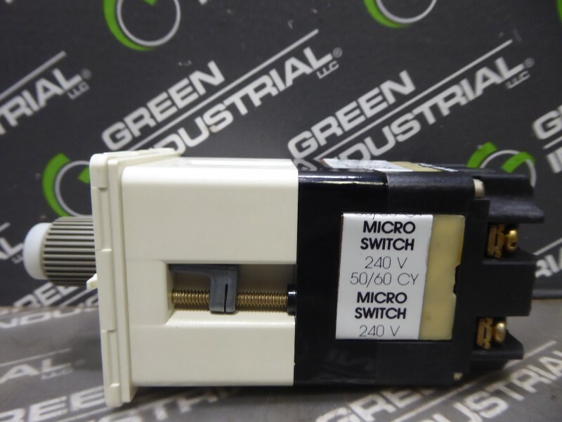NEW Honeywell 911ARA521FB Microswitch with Indicator Lights