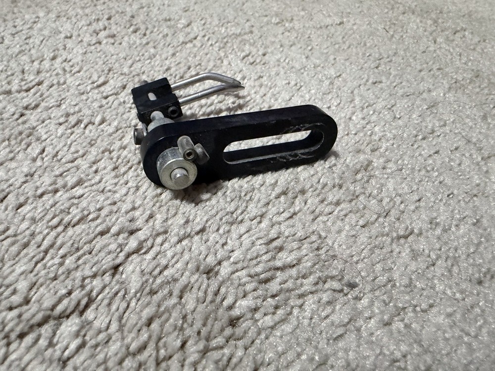 Compound Bow Sight And Arrow Rest