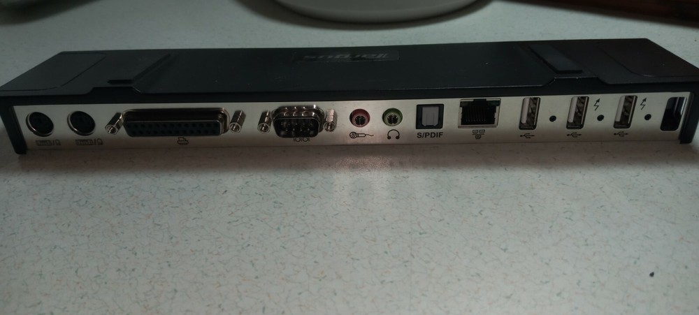 Targus ACP45US Docking Station W/ Digital Audio