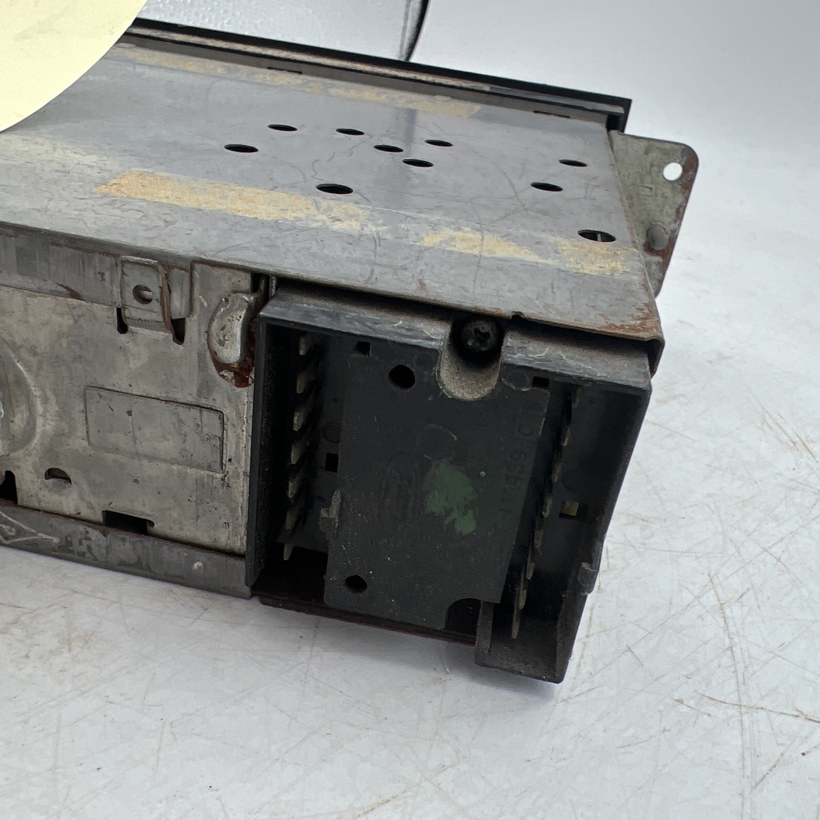 87-97 Ford Radio AM FM Stereo Cassette Mustang Escort Thunderbird Capri