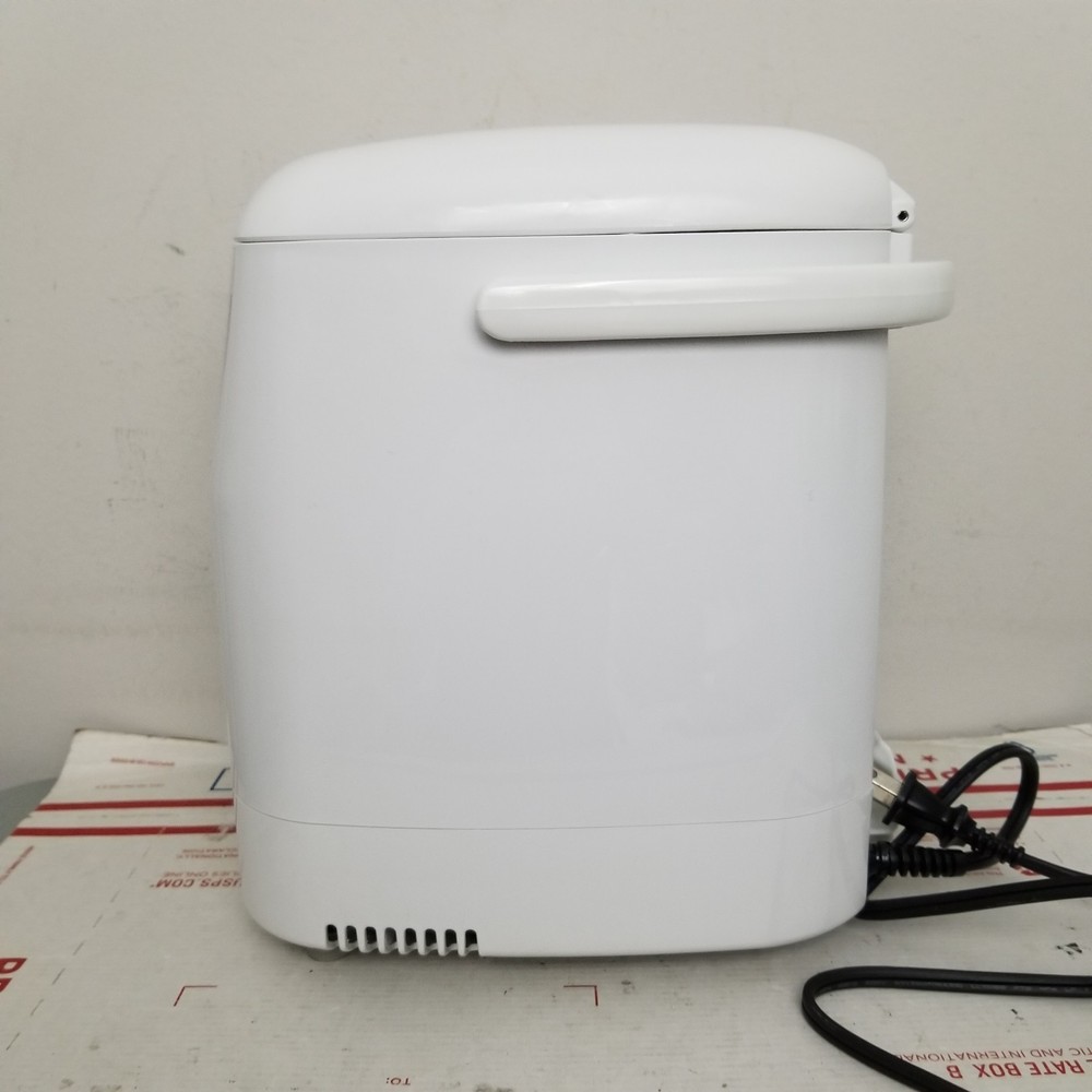 Zojirushi BB-HAC10 Home Bakery 1 Pound Programmable Mini Breadmaker Tested