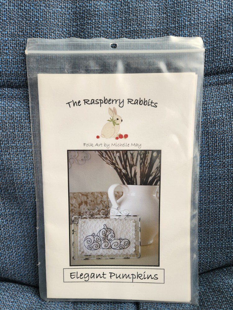 Elegant Pumpkins The Raspberry Rabbits Stitchery Pattern NEW 8" x 6"