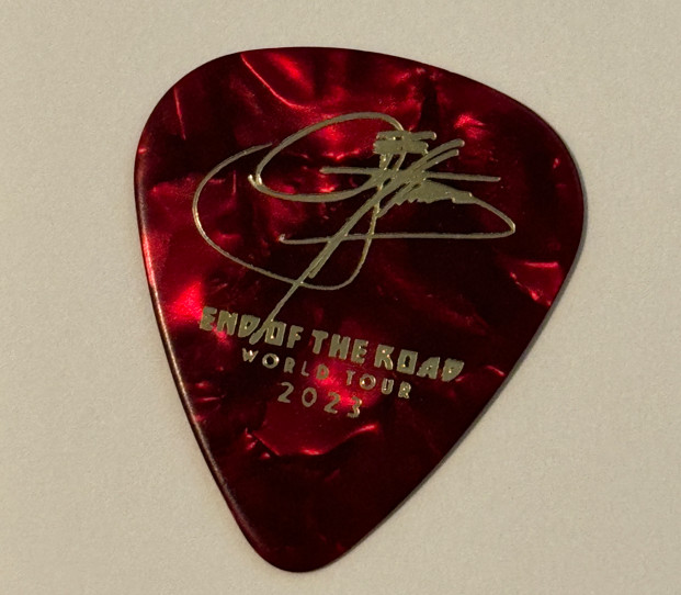 Kiss Guitar Pick Gene Simmons 2023 End of the Road 50th Anniversary Tour Plectru