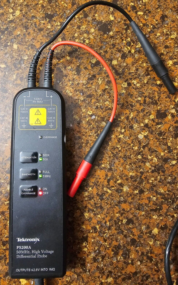 Tektronix P5200A 50MHz High Voltage Differential Probe