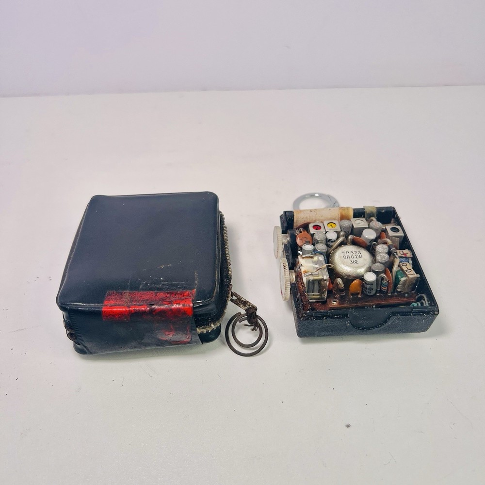Vintage Orion Super Micro 7 Transistor Micro Pocket Radio & Case *Untested*